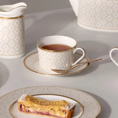 Aparelho de Jantar Porcelana Elegance Chanel 30 Peças
